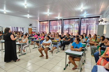 CAPACITAÇÃO PARA PROFISSIONAIS DA EDUCAÇÃO